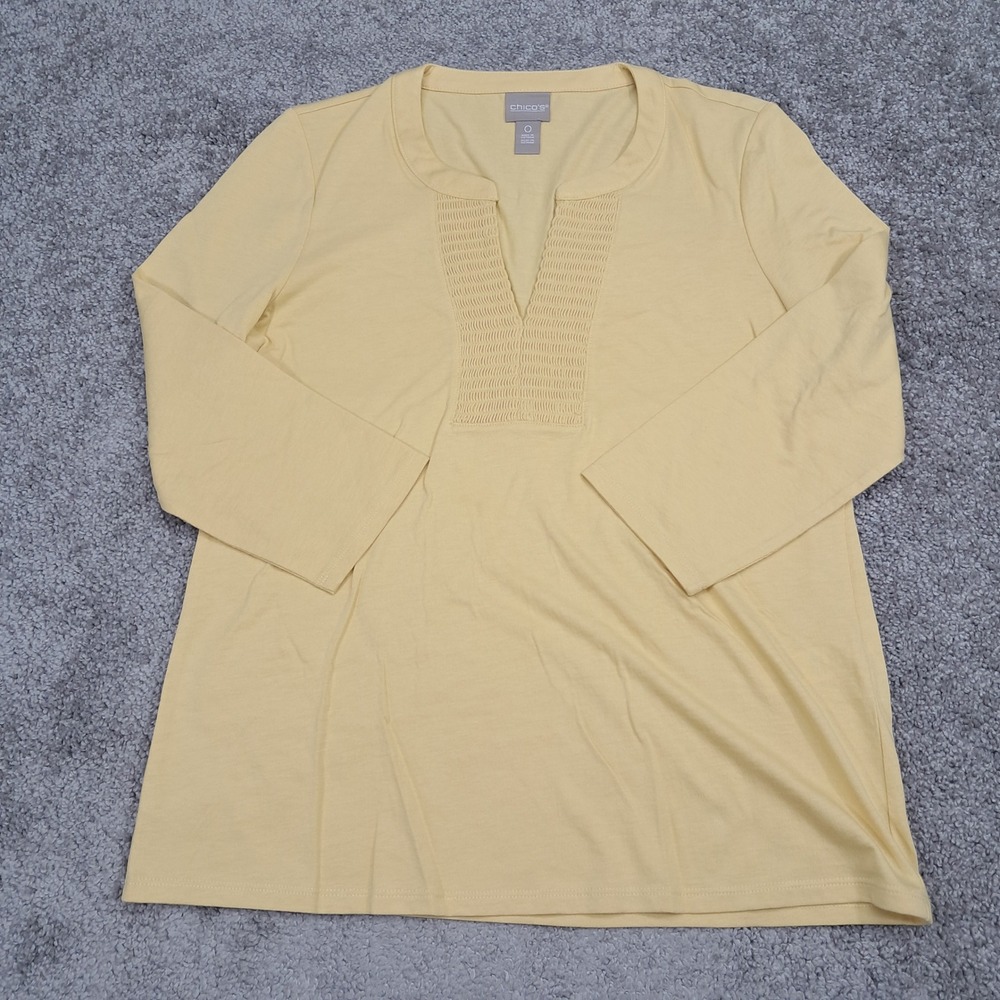 Chicos Women Pale Yellow Smocked Split Neck 3/4 Sleeve Top Size 0